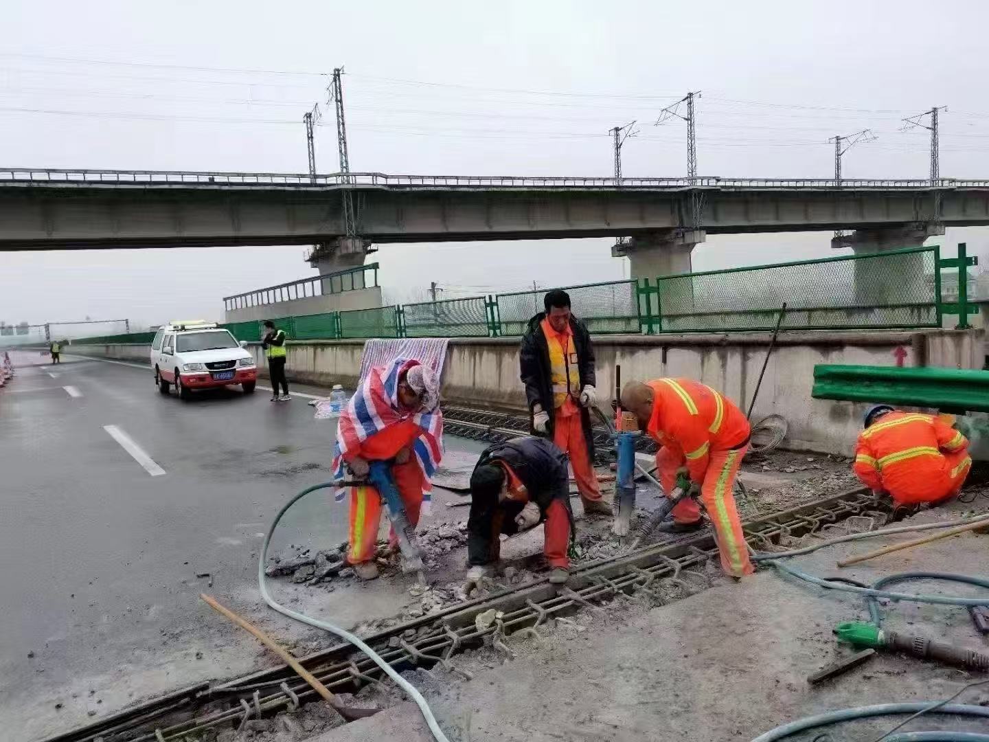 宁明桥梁伸缩缝抢修料